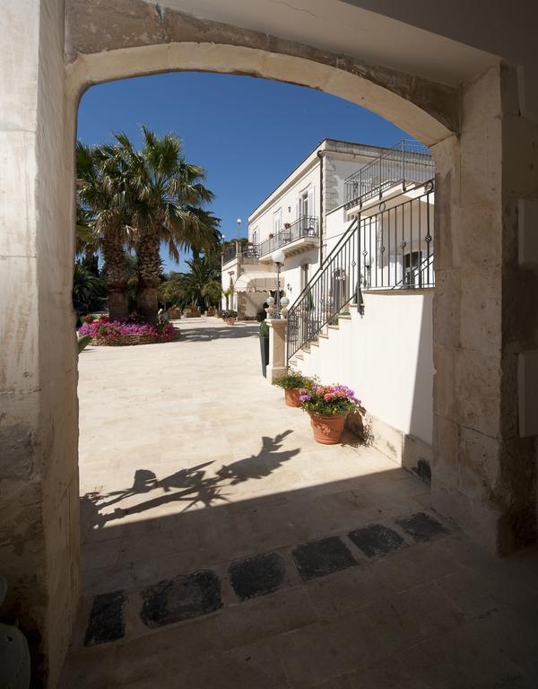 Charme Hotel Villa Principe Fitalia Фануза Экстерьер фото