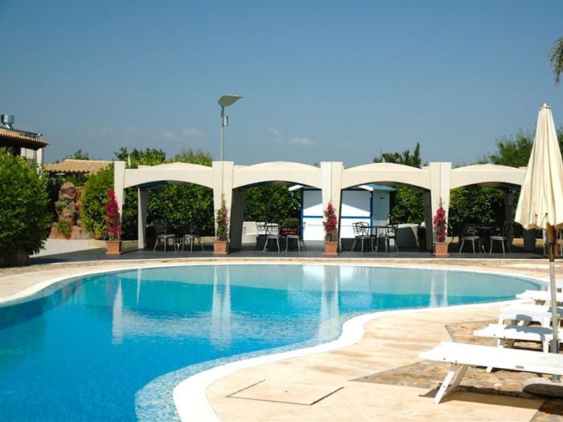 Charme Hotel Villa Principe Fitalia Фануза Экстерьер фото